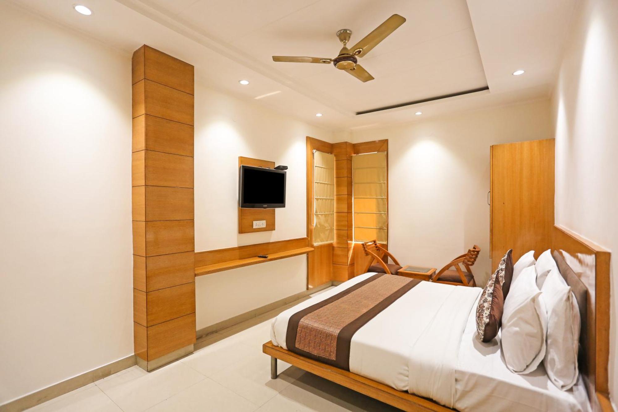Hotel Fortuner, Karol Bagh, New Delhi 外观 照片